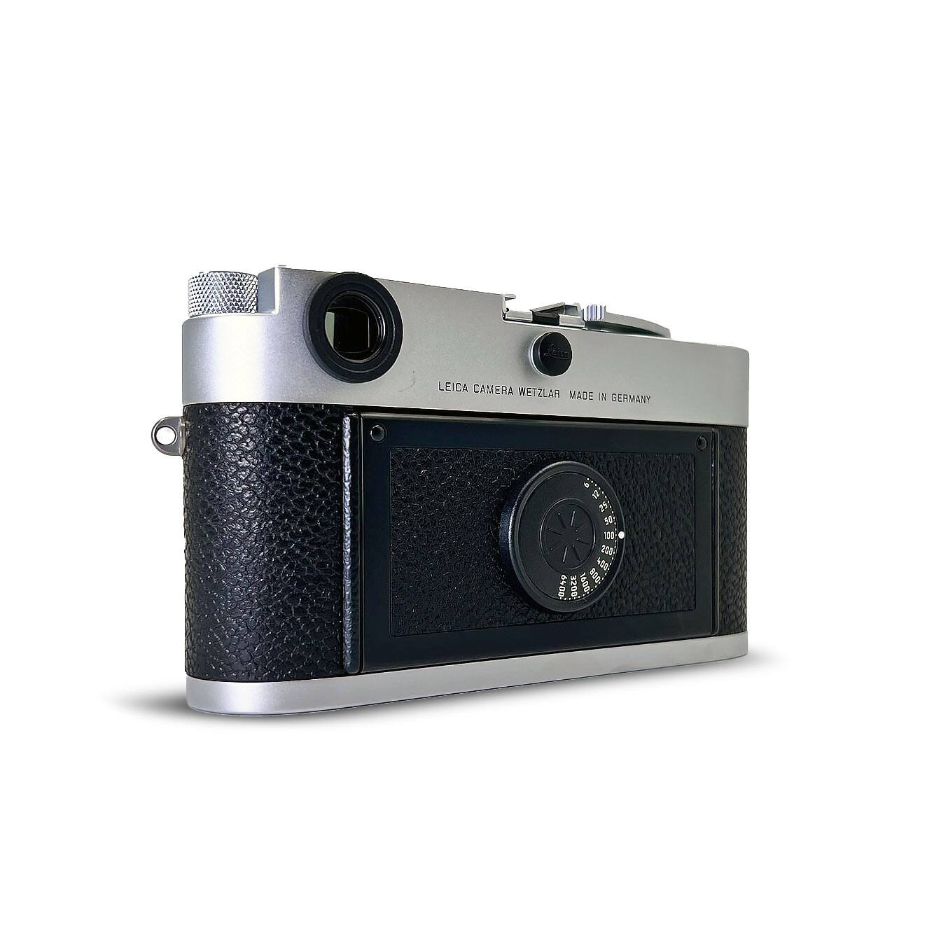 Leica MP 0.72 Silver – Compact 35mm Rangefinder Camera Body (International Model)