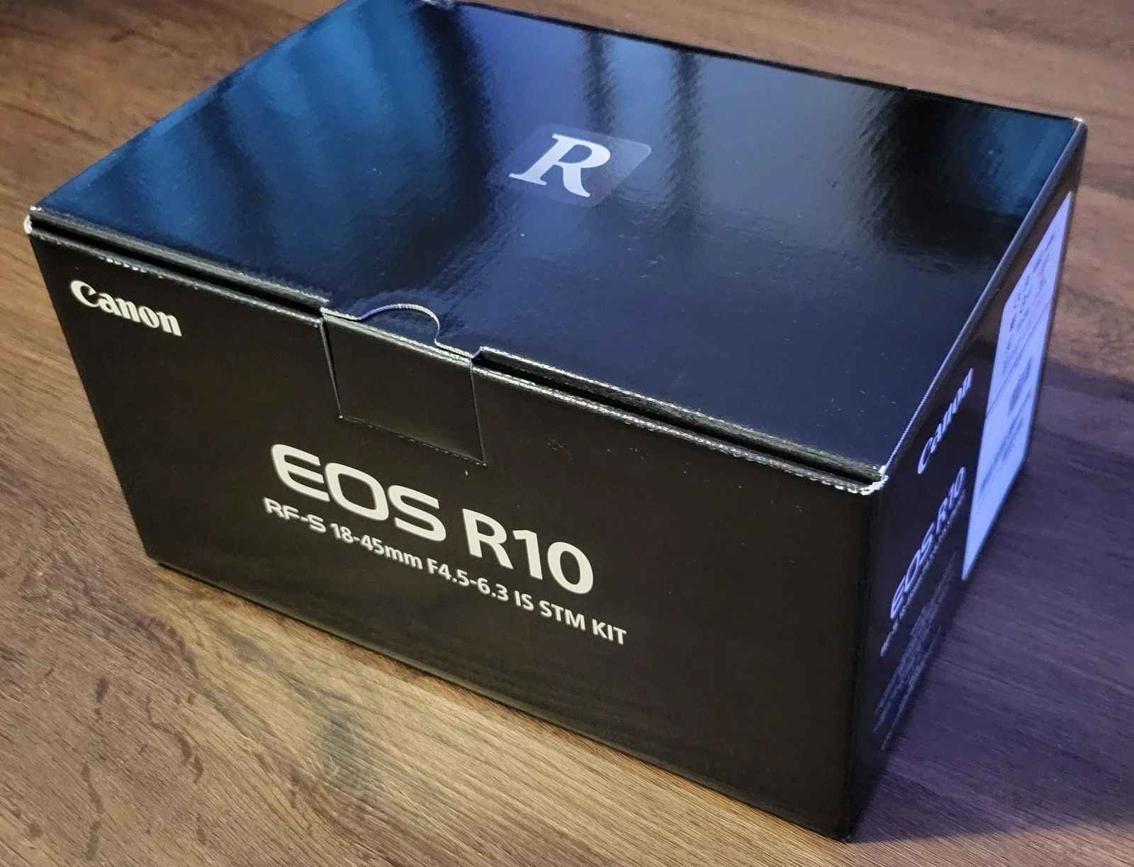 Canon EOS R10 24.2MP APS - C Mirrorless Camera with 18 - 45mm Lens - Black - lucycamera
