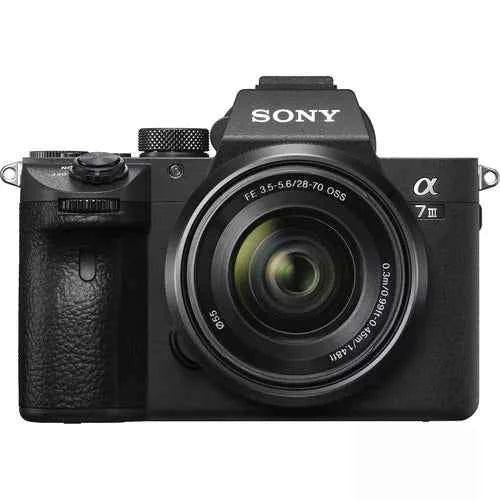 Sony α7 III 24.2MP Full - Frame Mirrorless Camera + 28 - 70mm Lens Kit - lucycamera