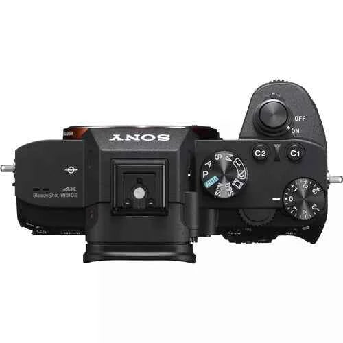 Sony α7 III 24.2MP Full - Frame Mirrorless Camera + 28 - 70mm Lens Kit - lucycamera