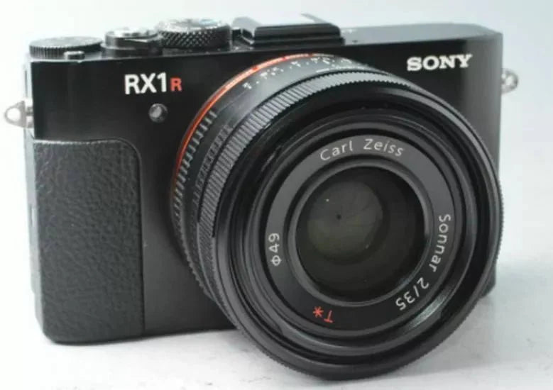 Sony Cyber - shot RX1R II 42.4MP Full - Frame Compact Camera - Black - lucycamera
