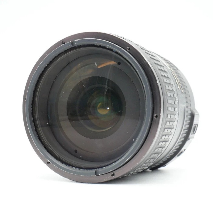 Picture of Nikon AF-S DX NIKKOR 18-200mm f/3.5-5.6G ED VR II APS-C Superzoom Lens – Brand New
