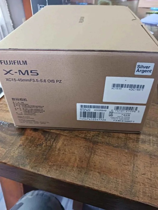 Picture of Fujifilm X-M5 26.1MP APS-C Mirrorless Camera with 15-45mm Lens - Silver